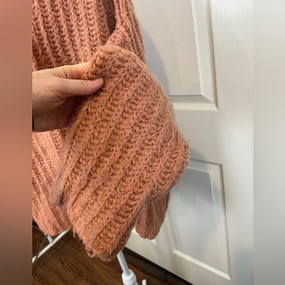 Free People Fluffy Fox Chunky Knit mock neck Sweater - Picture 12 of 12